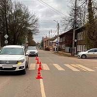 В Боровичах пьяный водитель сбил женщину на пешеходном переходе