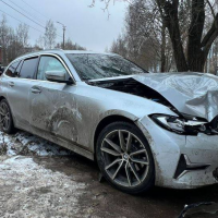 В Боровичском районе два водителя получили одни и те же травмы в разных ДТП