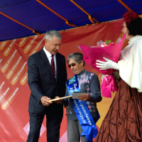 В Крестцах в день поселка стало на одного Почетного гражданина больше В Крестцах в день поселка стало на одного Почетного гражданина больше