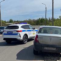 В Новгородской области задержали 13 таксистов-нелегалов