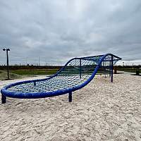 В новгородском парке «Чистые пруды» установили несколько интересных объектов