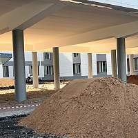 В Старой Руссе на площадке Молодежного центра установят твистер и другие игры