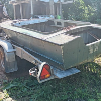 В Старорусском округе после поимки 520 голов рыбы у мужчины изъяли две лодки
