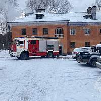 В Валдайском районе из горевшего многоквартирного дома эвакуировали 6 человек