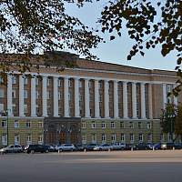 В Великом Новгороде 7 и 9 мая ограничат движение для транспорта и пешеходов