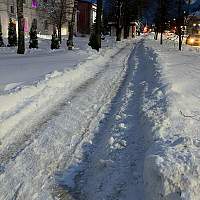 В Великом Новгороде на горячей линии ждут сообщений об уборке снега