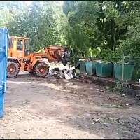 В Великом Новгороде начали проводить масштабную уборку на кладбищах