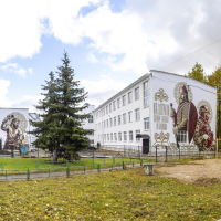 В Великом Новгороде создали диптих с защитниками Отечества и кузнецом