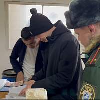 В Великом Новгороде прошел рейд по постановке новых граждан на воинский учет