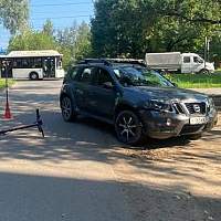 В Великом Новгороде в ДТП пострадал водитель электросамоката