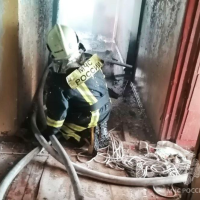 В Великом Новгороде во время пожара в квартире эвакуировали семь человек
