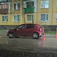 В Великом Новгороде водитель сбил двух пешеходов