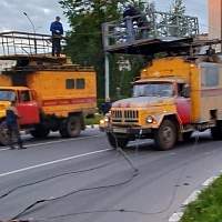 В Великом Новгороде восстанавливают троллейбусную сеть после обрыва проводов