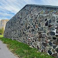 В Великом Новгороде завершается реставрация подпорных стен Окольного вала