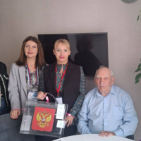 Василий Степанович Крестьянинов проголосовал на выборах главы региона из дома
