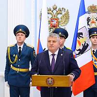 Жителям Новгородской области вручили государственные и региональные награды Жителям Новгородской области вручили государственные и региональные награды